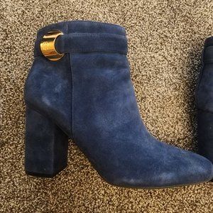 Tommy Hilfiger suede boots